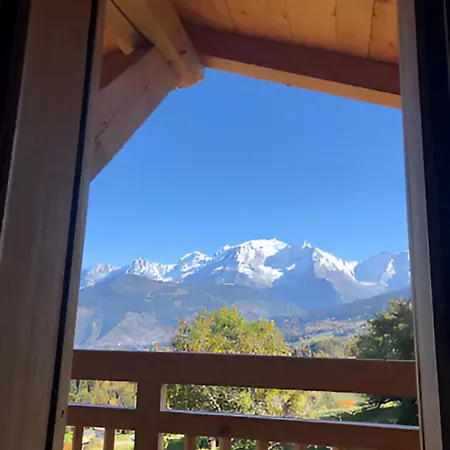 Neuf Vue Panoramique Sur Le Mont-blanc